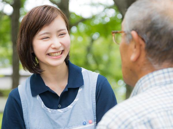 【介護スタッフ募集！！＜長期/日払い・週払いOK♪/未経験OK♪資格不問＞】