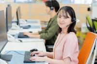 【自動車リサイクルに関する問合せ対応＜高時給/時給1,400円！/大型無料駐車場完備/車通勤可/大量募集！！＞】