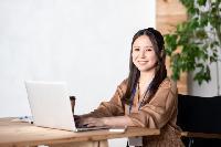 【短期／土日祝お休み！／浦添市】受付事務スタッフ