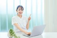 【リハビリ施設での医療事務＜長期/日祝おやすみ/日払い・週払い可能＞】